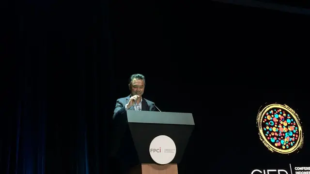 Pendiri Conference of Indonesian Foreign Policy, Dino Patti Djalal mengucapkan selamat hari jadi ASEAN ke-50 tahun pada acara CIFP 2017 di The Kasablanka Jakarta