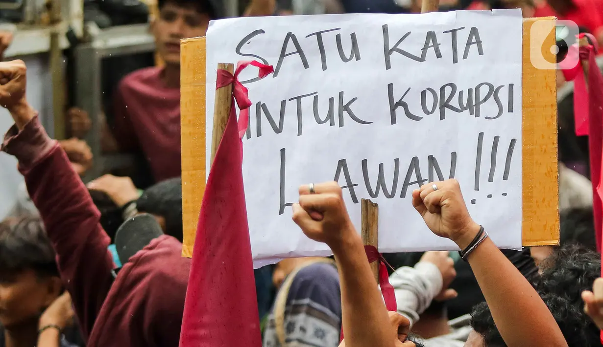 Mereka menilai KPK lamban dalam penanganan kasus korupsi terkait kasus suap pergantian antarwaktu (PAW) anggota DPR, Harun Masiku. (Liputan6.com/Herman Zakharia)