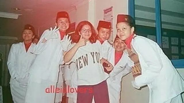 6 Foto Lawas Alleia Saat SMA, Pakai Seragam Paskibra Curi Perhatian