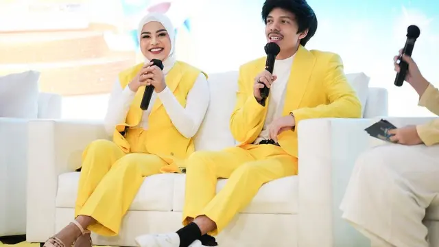 Aurel Hermansyah dan Atta Halilintar (https://www.instagram.com/p/CjcrZXjh-B2/)