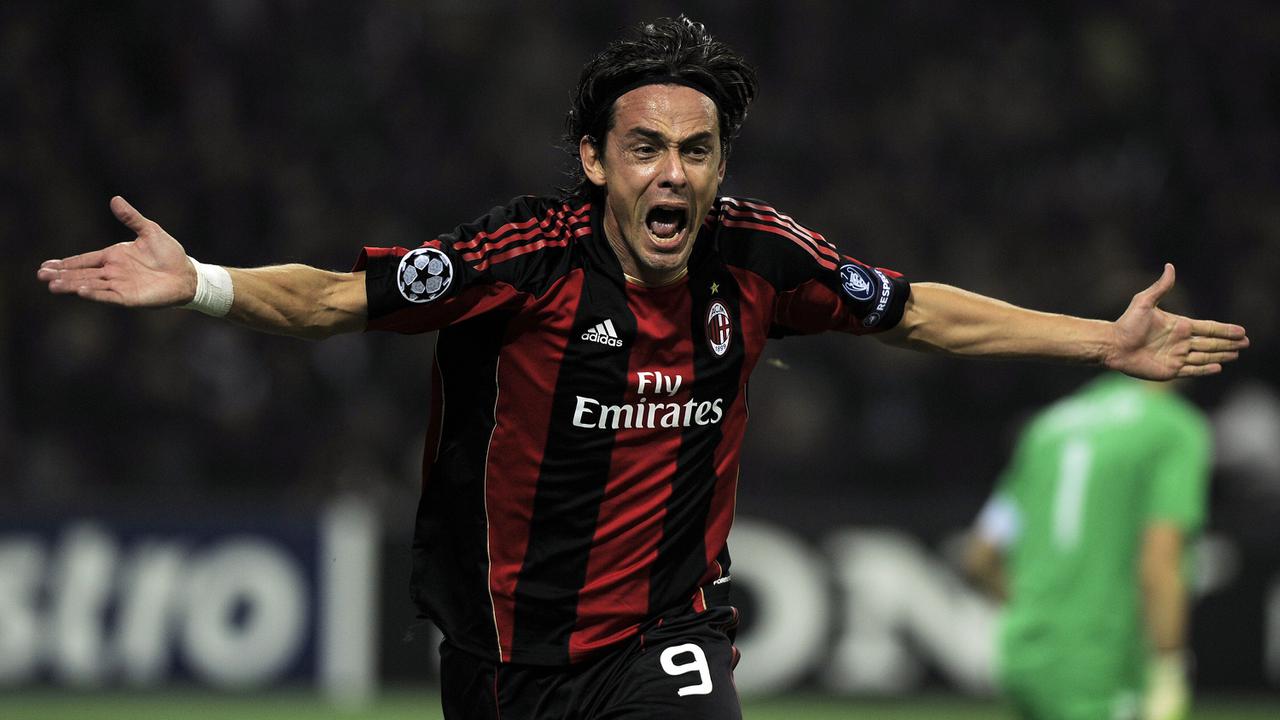 FOTO: 7 Striker Nomor Punggung 9 Gagal Bersinar AC Milan