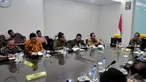 Dewan Pertimbangan Partai Golkar menggelar rapat bersama para calon ketua umum, Jakarta, Rabu (12/11/2014) (Liputan6.com/Johan Tallo)