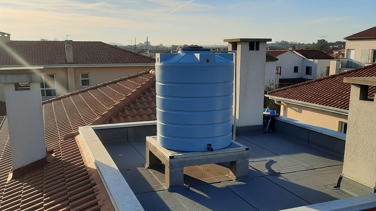 Cor Beton VS Baja Mana yang Bagus Buat Menara Toren Air? Ini 5 Perbandingannya