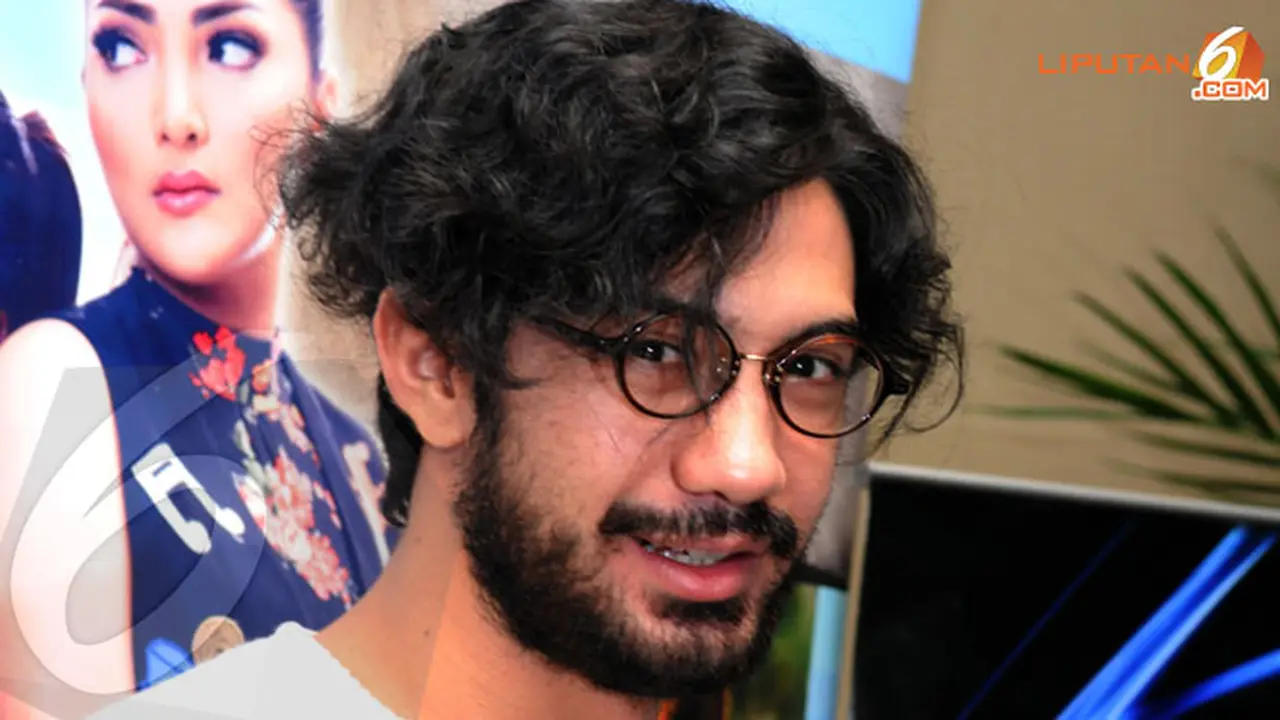 reza-rahardian-1-131023b.jpg