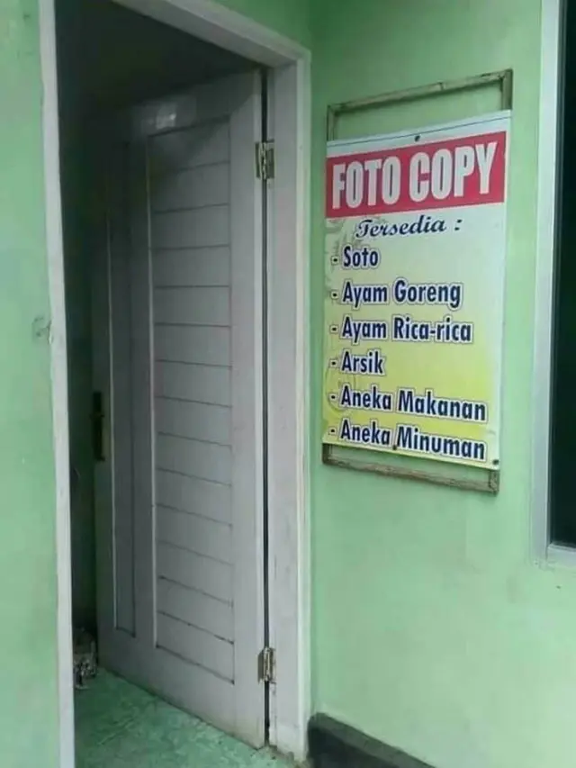 8 Potret Tulisan di Spanduk Jualan Ini Kocak Banget, Enggak Habis Pikir