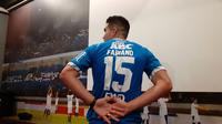 Bek Persib, Fabiano Beltrame, memilih nomor punggung 15. (Bola.com/Erwin Snaz)