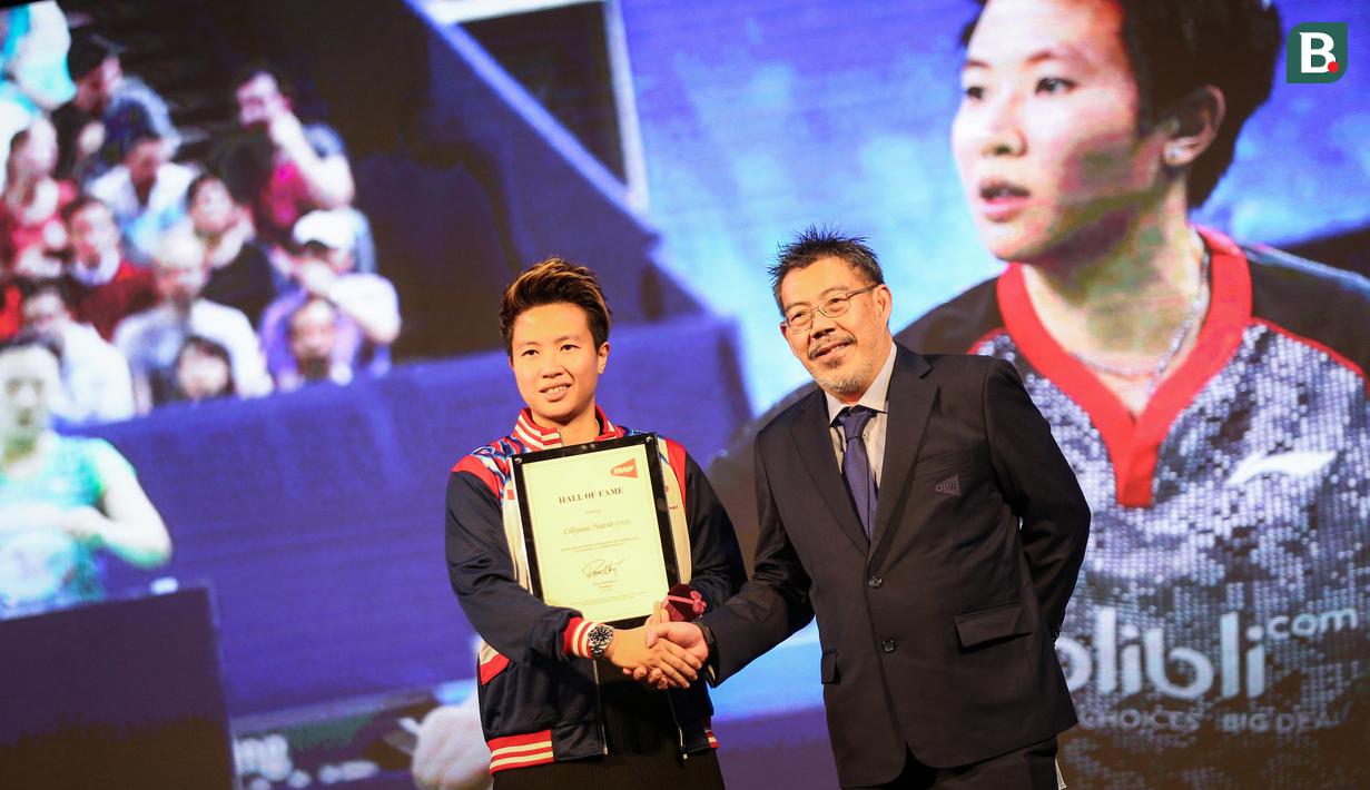 Sepanjang kariernya, Liliyana Natsir memang bergelimang prestasi di nomor ganda campuran bersama dua pasangannya, Nova Widianto dan Tontowi Ahmad, meski sebelumnya sempat bermain di ganda putri. (Bola.com/Bagaskara Lazuardi)