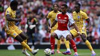 Arsenal Vs Brighton &amp; Hove Albion. (Bola.com/Dok.AFP/BENJAMIN CREMEL).