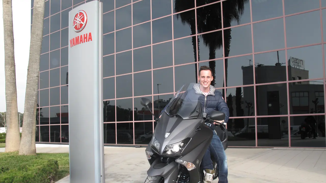 Alasan Pols Espargaro Ngebet Geber Yamaha NMax di Indonesia?