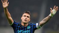 Selebrasi&nbsp;Lautaro Martinez usai mencetak gol di laga Inter Milan vs Lazio di giornata 11 Serie A 2025/2026 di Giuseppe Meazza, Senin (10/11/2025) dini hari WIB. (AP Photo/Luca Bruno)