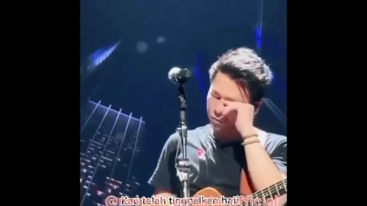 Ariel Noah Bantah Nangis Saat Nyanyi Lagu Yang Terdalam.