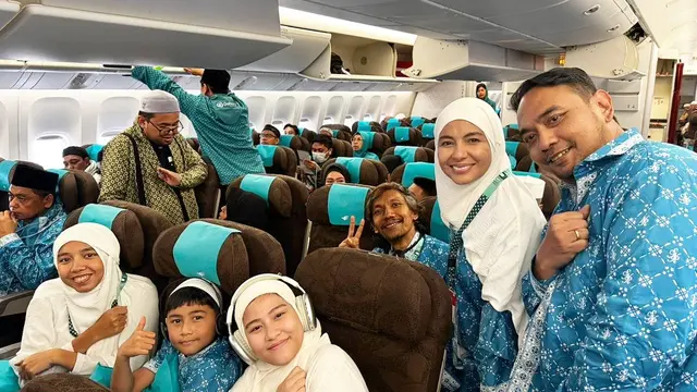 Meisya Siregar dan Bebi Romeo Ajak Keluarga Umroh Bersama, Momen Spiritual yang Indah