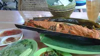 Menu ikan senggung di salah satu rumah makan tradisional. (Liputan6.com/Bangun Santoso)