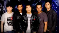 Hijau Daun Bawa Keroncong dan Reggae di Album Cahaya Cinta