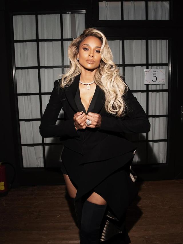 Ciara (Instagram/ciara)
