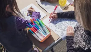 9 Manfaat Mewarnai bagi Anak, Lebih dari Mengasah Kreativitas