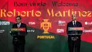 Saat melakukan konferensi pers bersama Presiden Federasi sepak bola Portugal, Fernando Soares Gomes da Silva, Martinez mengaku senang dipercaya jadi manajer baru timnas Portugal. Ia mengaku tertantang membawa Selecao kembali berprestasi. Artinya, Martinez akan menangani Selecao untuk Euro 2024 dan Piala Dunia 2026. (AFP/Carlos Costa)