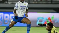 Hasil BRI Liga 1: Kandaskan PSM, Persib Bikin Persaingan Papan Atas Terus Memanas