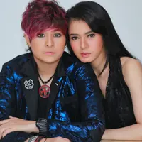 Penyanyi yang dulu dikenal lewat The Virgin, Cameria Happy Pramitha, alias Mitha kembali menggarap single kedua bersama grub barunya, Black Champagne. (Adrian Putra/Bintang.com)