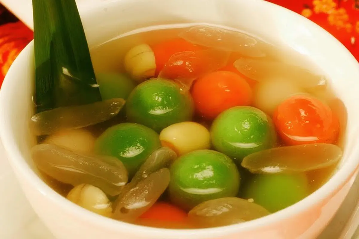 [Bintang] Resep 90an: Wedang Ronde untuk Hangatkan Tubuh Saat Malam