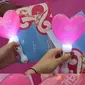 Margot Robbie Serba Pink Saat Gala Premier Barbie di Seoul, Warganet Gemas Ingin Light Stick-nya (doc: twitter.com)