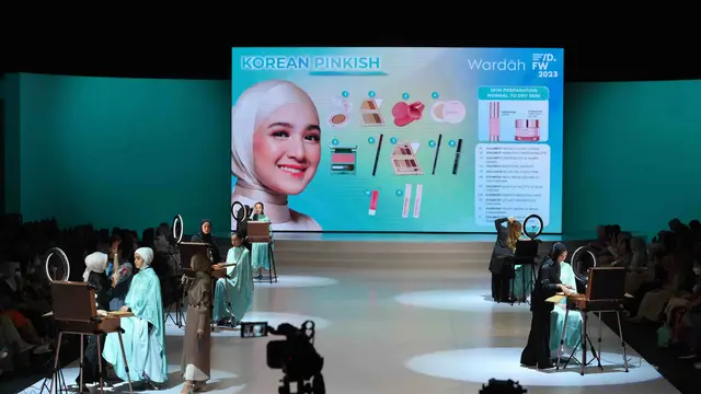 Menampilkan 5 tren makeup berbeda