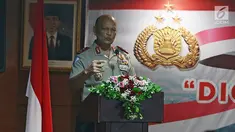 Kakorlantas Polri Irjen Pol Refdi Andri memberi pemaparan dalam Workshop Smart Sim di NTMC, Jakarta, Kamis (5/9/2019). Korps Lalu Lintas (Korlantas) akan menerbitkan Smart SIM atau SIM Pintar pada 22 September 2019. (Liputan6.com/Herman Zakharia)