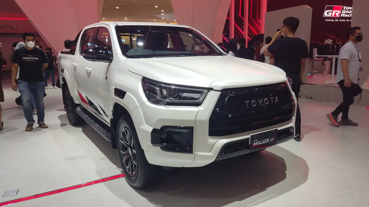 Toyota Hilux GR-S