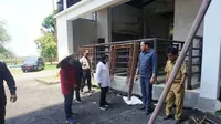 Sidak, Risma Minta Percepatan Perbaikan Akses Jalan ke Stadion GBT