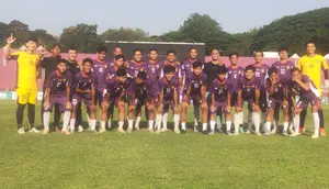 11 Tahun Setia di Persik, Faris Aditama Terharu Dapat Persembahan Istimewa dari Para Mantan Pemain