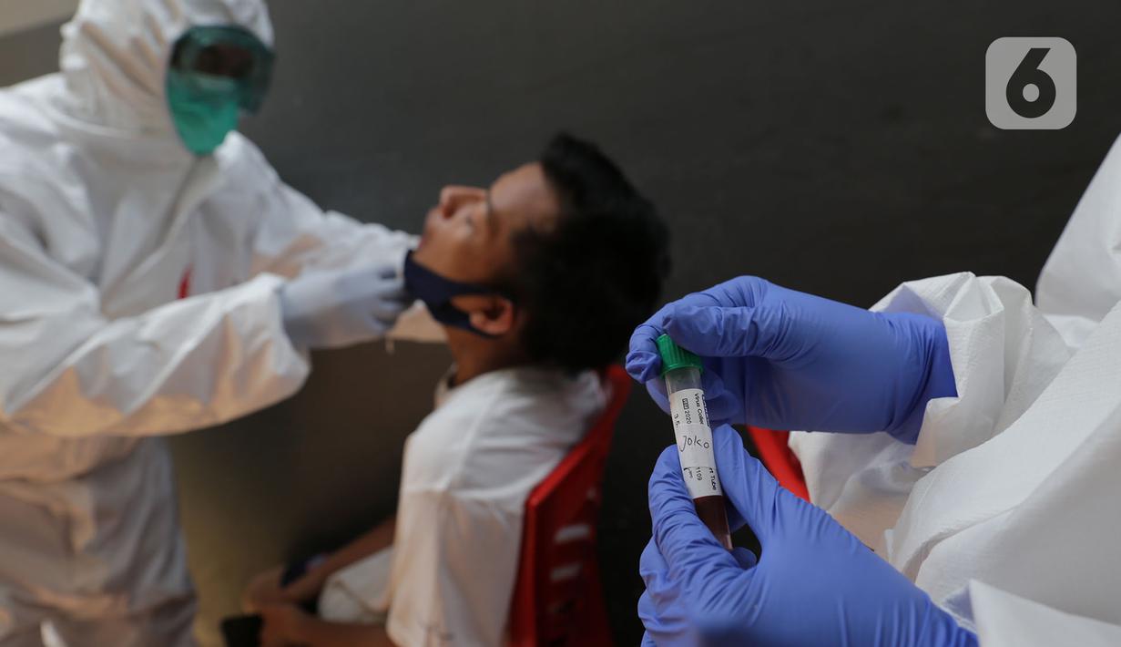 Foto Tes Swab Covid 19 Dari Rumah Ke Rumah News Liputan6 Com