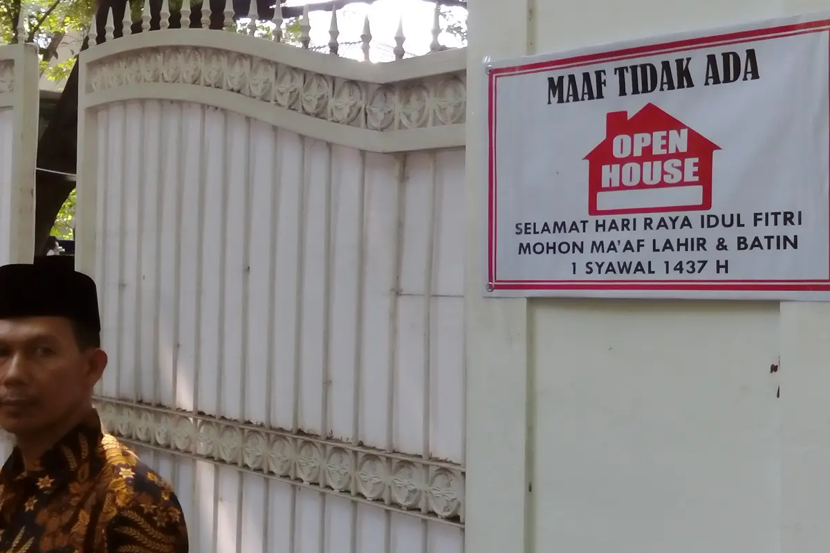 Rumah Mega