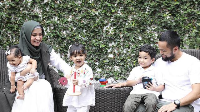 [Fimela] Shireen Sungkar dan Teuku Wisnu