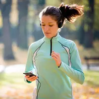 Efektifkah Mendengarkan Musik Saat Berolahraga? (Martin Novak/Shutterstock)