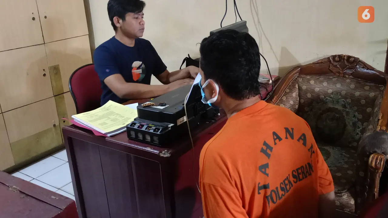 Calo PPDB Ditangkap Polsek Serang, Polresta Serkot. (Selasa, 01/08/2023). (Yandhi Deslatama/Liputan6.com).