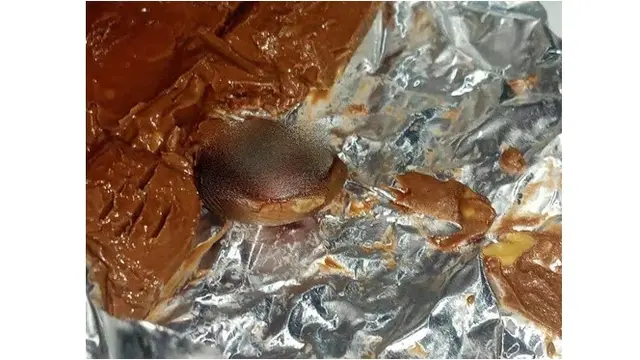 Mirip Asam Jawa, Wanita Ini Temukan Potongan Jari Manusia Dalam Cokelat Batangan