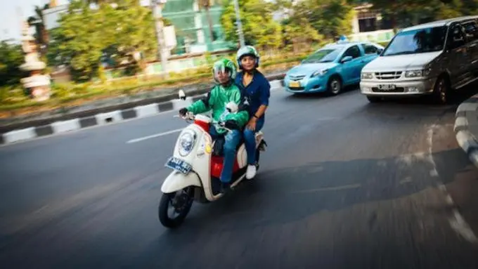 Saat Driver dan Penumpang Ojek Online Beda Pendapat Soal Pastel 