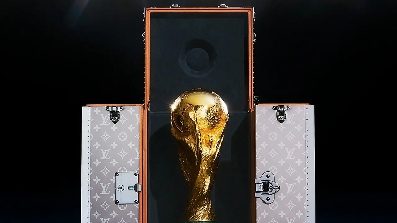 Trunk Victory Travels in Louis Vuitton