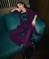 Ketika manggung, Mahalini sering tapil edgy dengan kostum yang unik. Salah satunya adalah ketika ia tampil untuk acara Halloween. [Foto: instagram.com/mahaliniraharja]