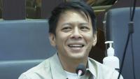 Momen Ariel NOAH Nyanyi 'Separuh Aku' di Rapat DPR, Ketua Baleg: Kita Rileks Lagi