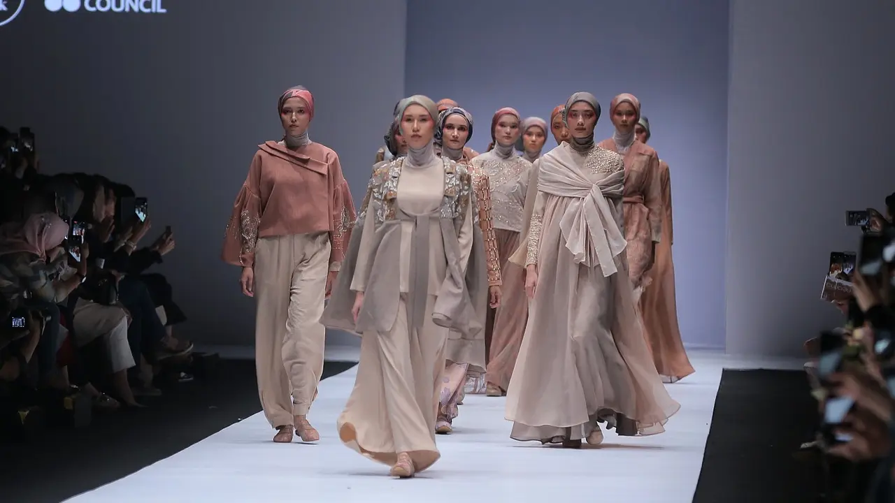 Indonesia Fashion Forward (IFF) mempersembahkan KAMI - NEOMA/ Photo by Deki Prayoga - FIMELA.com