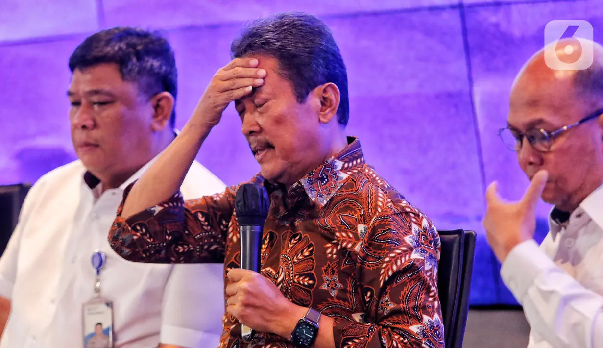 Nantinya Tim Kajian tersebut yang akan menentukan. Misalnya potensi sedimentasi laut di beberapa lokasi yang akan dibersihkan dan hasilnya digunakan untuk proyek reklamasi. Apabila dari Tim Kajian tidak mengizinkan, maka proses pembersihan sedimentasi laut tidak bisa dilanjutkan. (Liputan6.com/Angga Yuniar)
