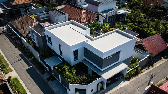 Desain Rumah Sederhana untuk Tanah Hook (AI)