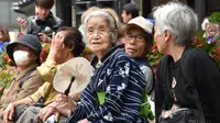 Penduduk Jepang sebagian besar merupakan penduduk lanjut usia. Sayangnya tenaga kerja untuk merawat mereka sangat kurang.