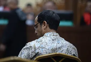 Pada sidang terdahulu, Nadiem Anwar Makarim telah mengajukan eksepsi  namun majelis hakim menolak dan meminta sidang dilanjutkan ke tahap pembuktian. Tampak dalam foto, mantan Menteri Pendidikan, Kebudayaan, Riset, dan Teknologi (Mendikbudristek), Nadiem Anwar Makarim sesaat sebelum persidangan lanjutan di Pengadilan Tindak Pidana Korupsi (Tipikor) pada Pengadilan Negeri Jakarta Pusat, Senin (19/1/2026). (Kapanlagi.com/Budy Santoso)