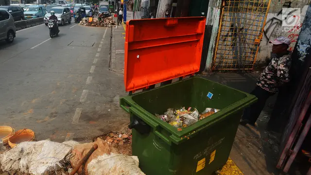 Tong Sampah Jerman