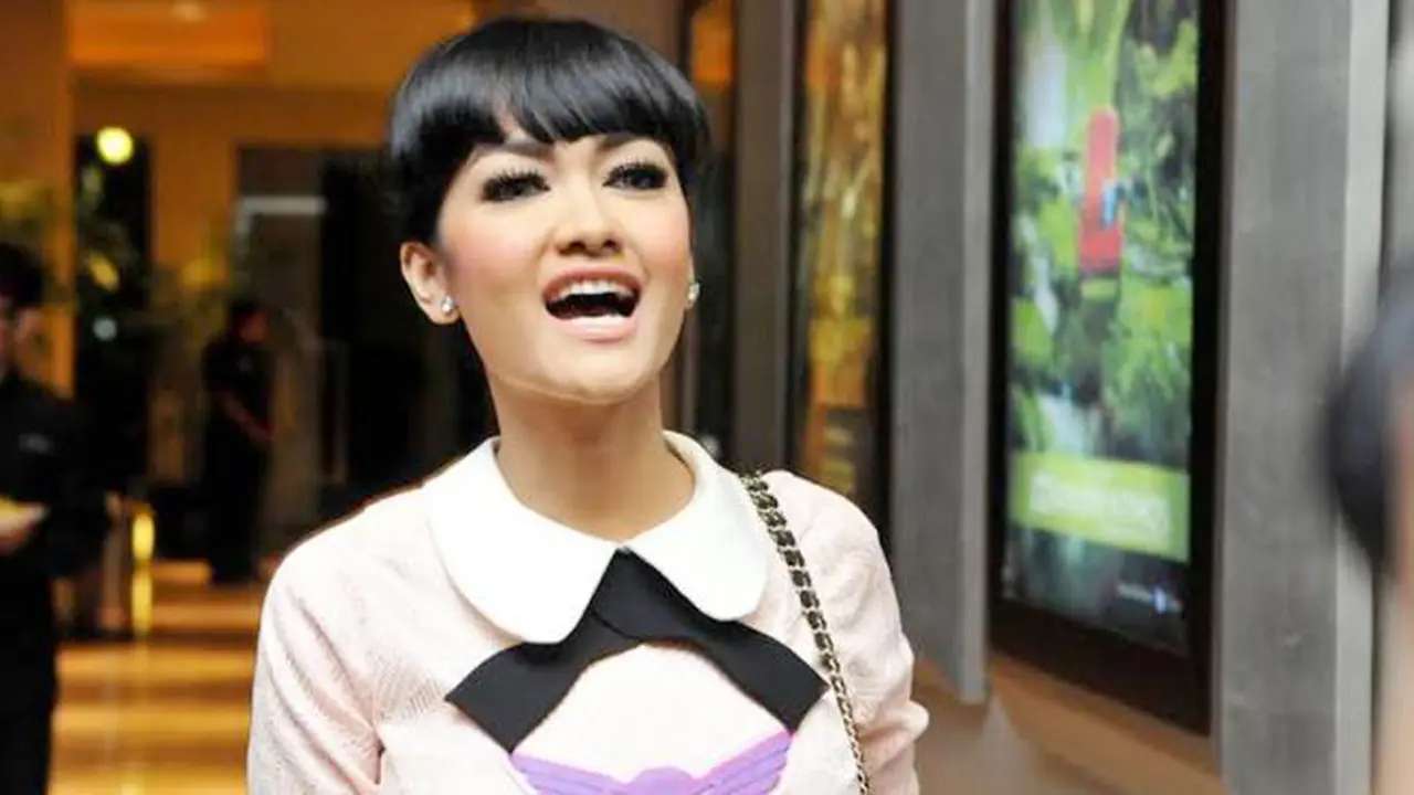 Julia Perez Tak Bahagia Selama Menikah dengan Gaston Castano