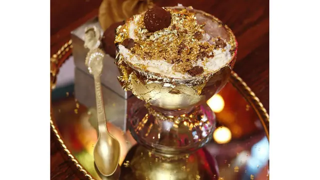 Mengejutkan, 5 Makanan Ini Benar-Benar Terbuat dari Emas!