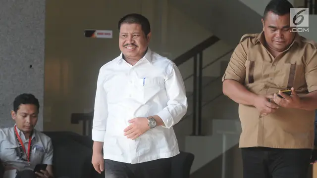 Ekspresi Bupati Bengkalis Usai Jalani Pemeriksaan di KPK