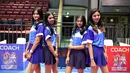 Ayundanisa, Firda Karlina, Lita Dwi KWP, dan Firdausyah (kiri ke kanan) berpose usai menjalankan tugas di lokasi pertandingan karate PON XIX Jabar, Sabuga, Bandung, Minggu (18/9). (Liputan6.com/Helmi Fithriansyah)